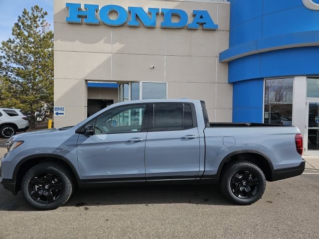 New 2026 Honda Ridgeline Black Edition image 2