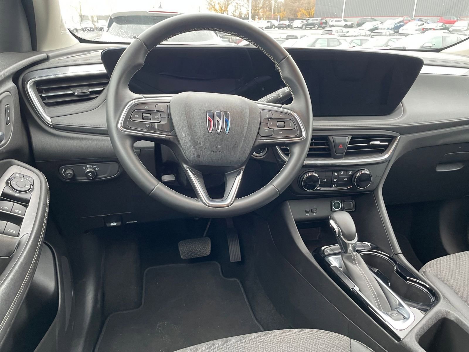 Used 2025 Buick Encore GX Preferred image 32