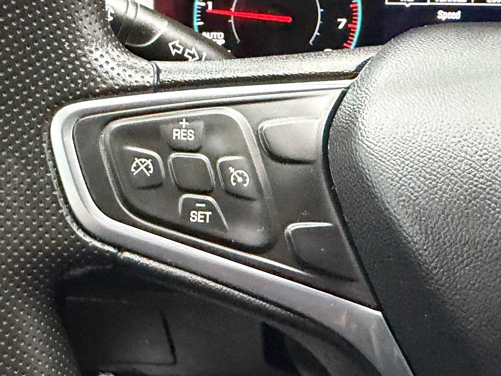 Used 2022 Chevrolet Malibu LT FWD image 29
