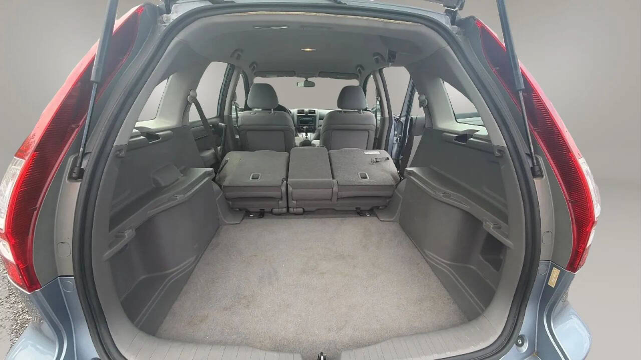 Used 2011 Honda CR-V LX image 18