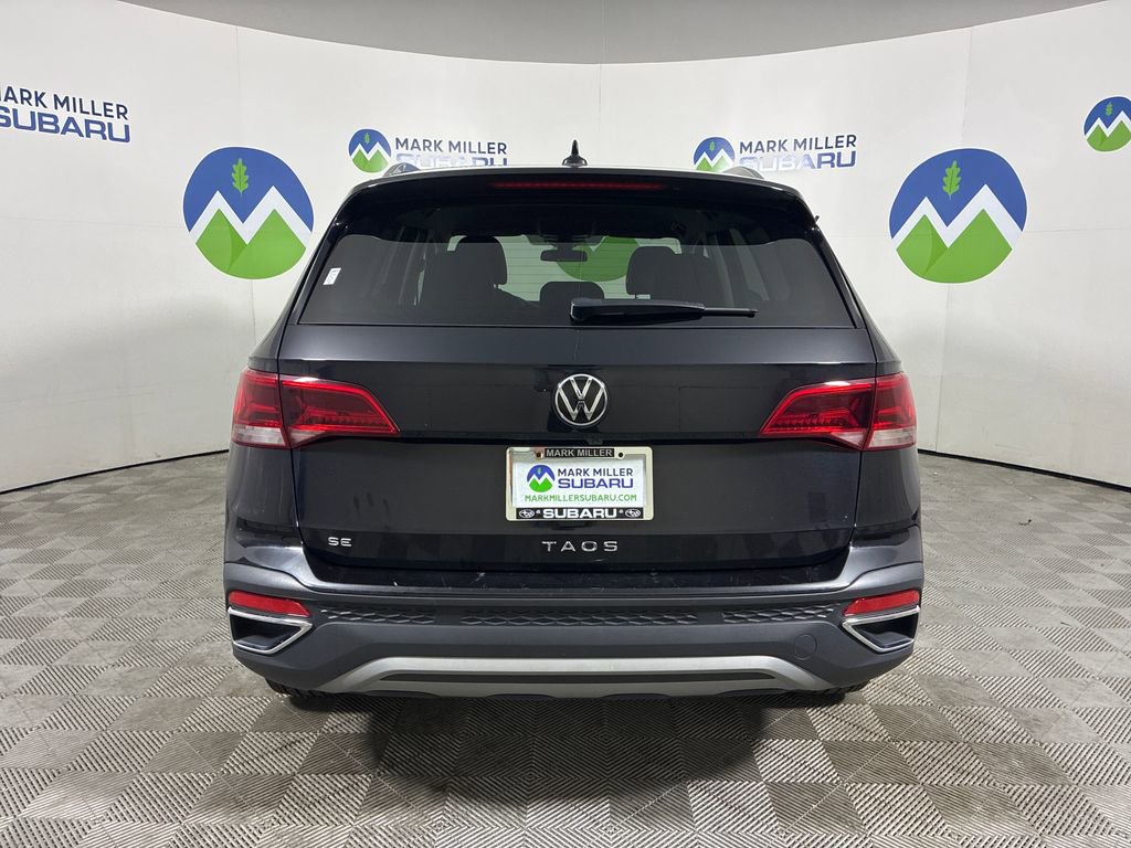 Used 2024 Volkswagen Taos SE FWD image 6