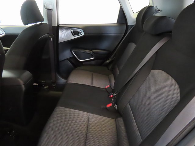 Used 2024 Kia Soul LX w/ Option Group 015 image 27