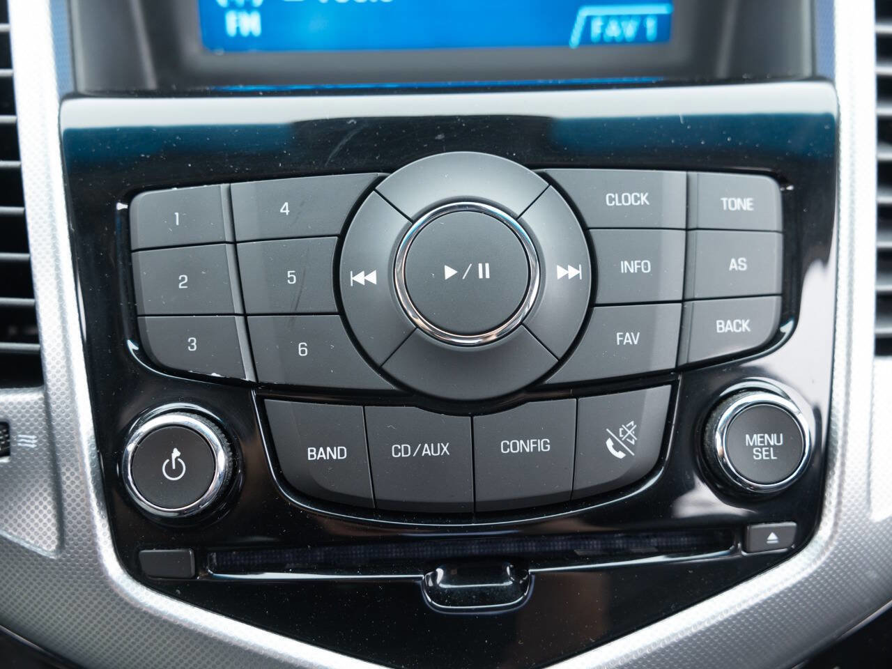 Used 2012 Chevrolet Cruze LTZ image 33