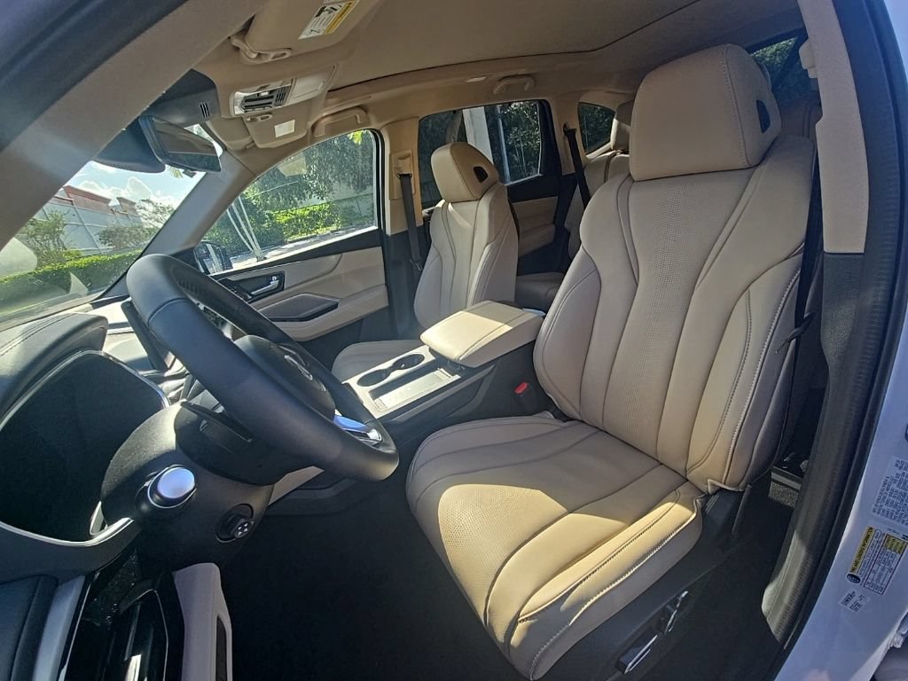 New 2026 Acura MDX w/ Technology Package FWD image 18