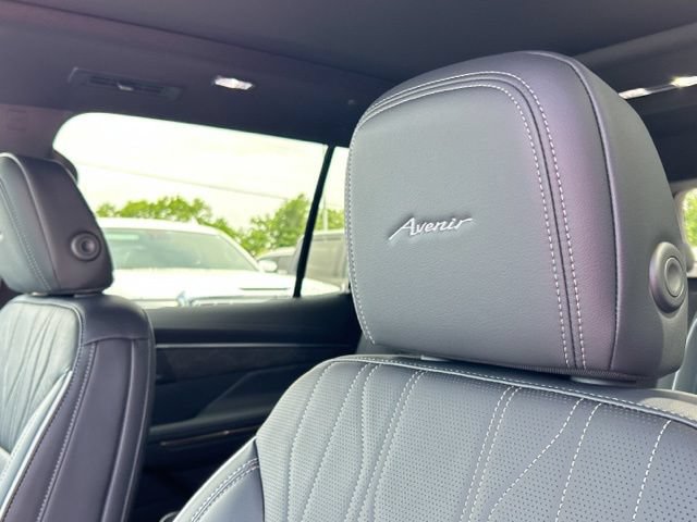New 2026 Buick Enclave Avenir w/ Super Cruise Package AWD/4WD image 34