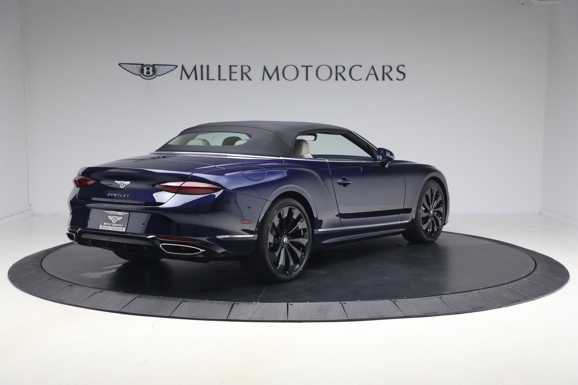 New 2026 Bentley Continental GTC AWD/4WD image 12