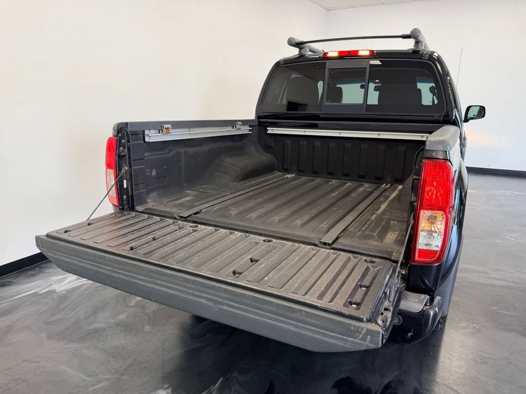 Used 2018 Nissan Frontier PRO-4X AWD/4WD image 6