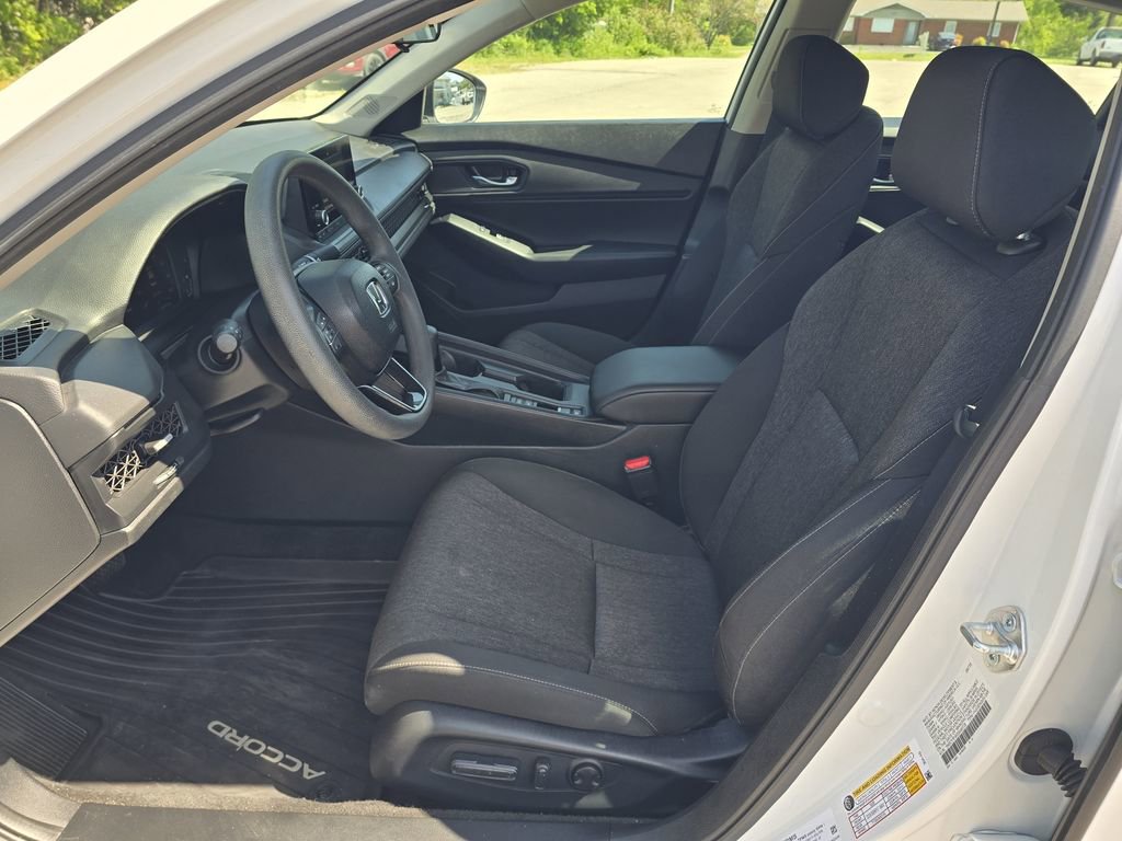 Certified 2025 Honda Accord SE image 11