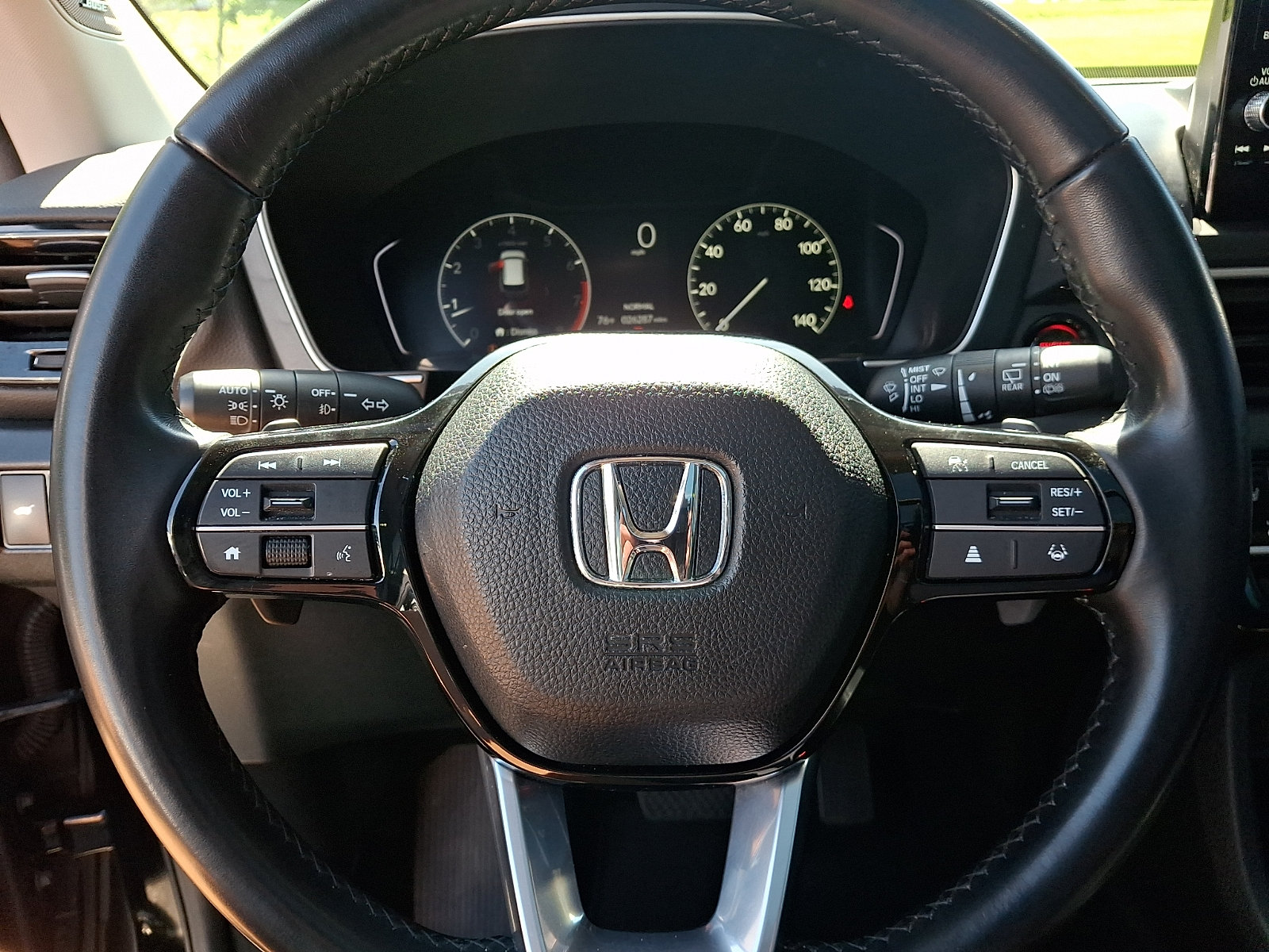 Certified 2025 Honda Pilot Touring image 25