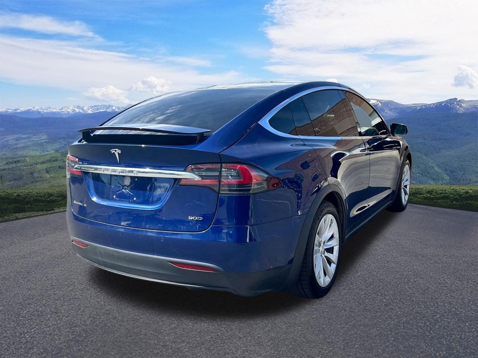 Used 2017 Tesla Model X 75D image 5