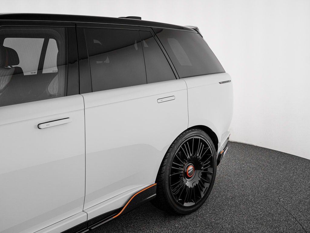Used 2024 Land Rover Range Rover SE AWD/4WD image 45
