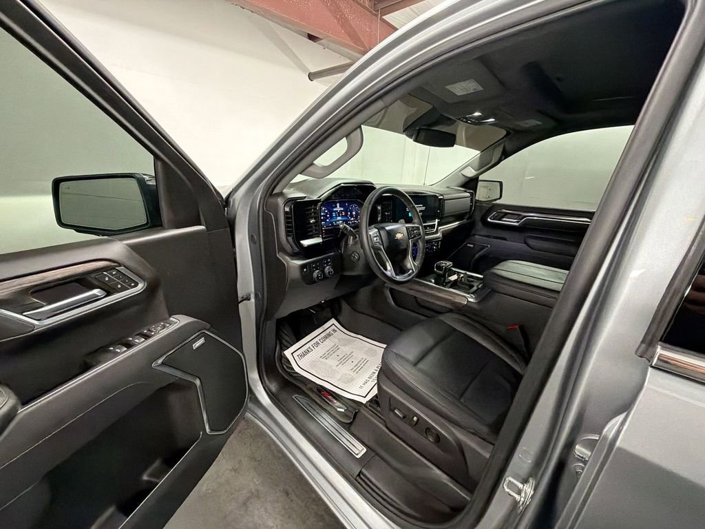 Used 2025 Chevrolet Silverado 1500 LTZ w/ LTZ Premium Texas Edition image 10