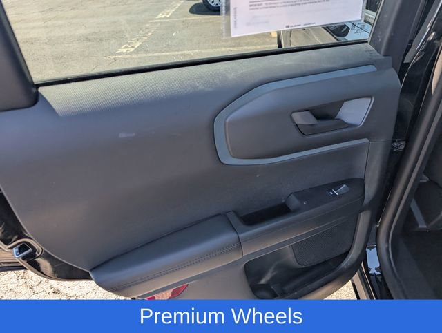 Used 2024 Ford Bronco Sport Badlands image 11