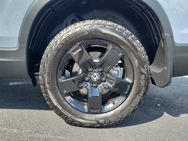 Certified 2026 Honda Ridgeline Black Edition image 7