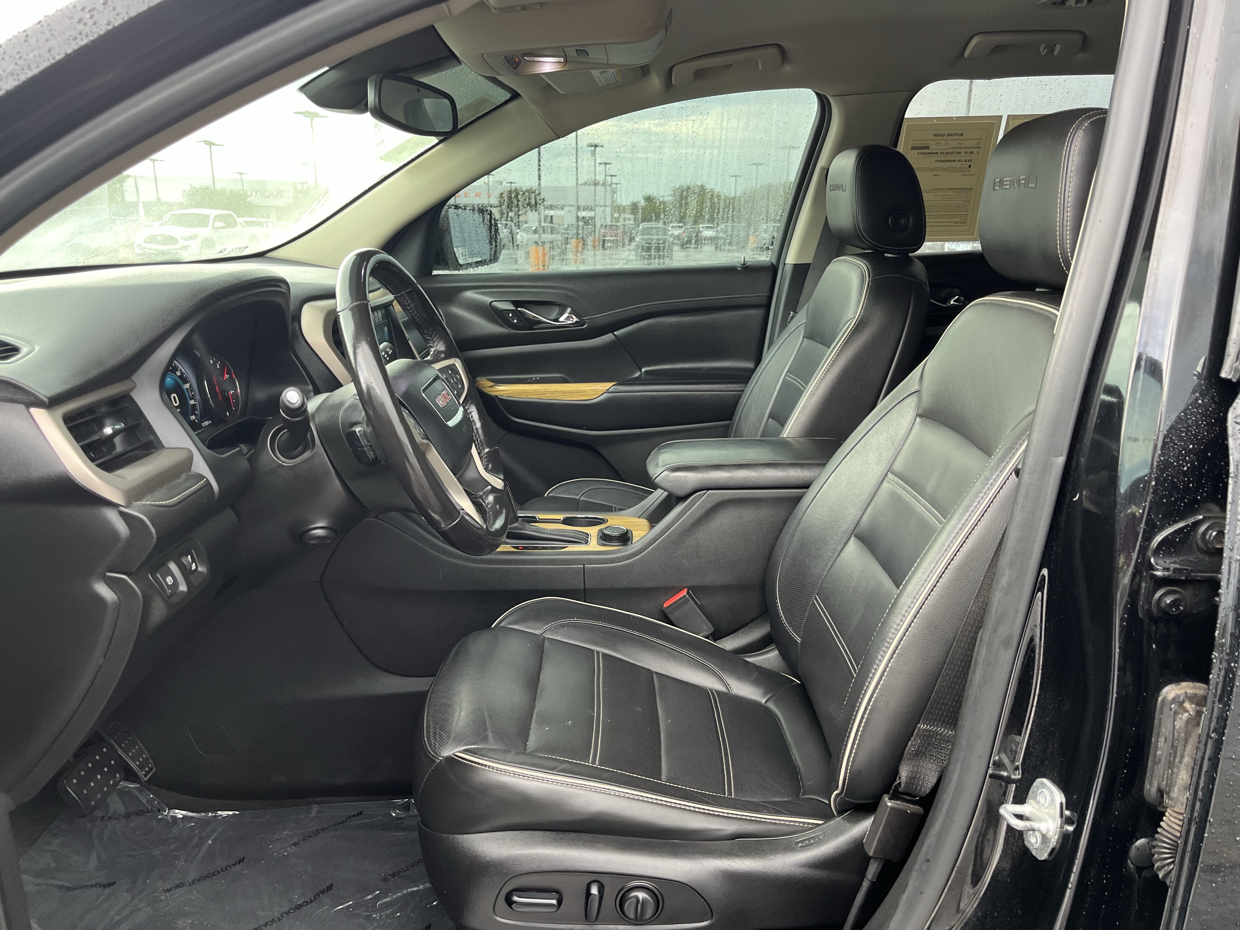 Used 2019 GMC Acadia Denali FWD image 30