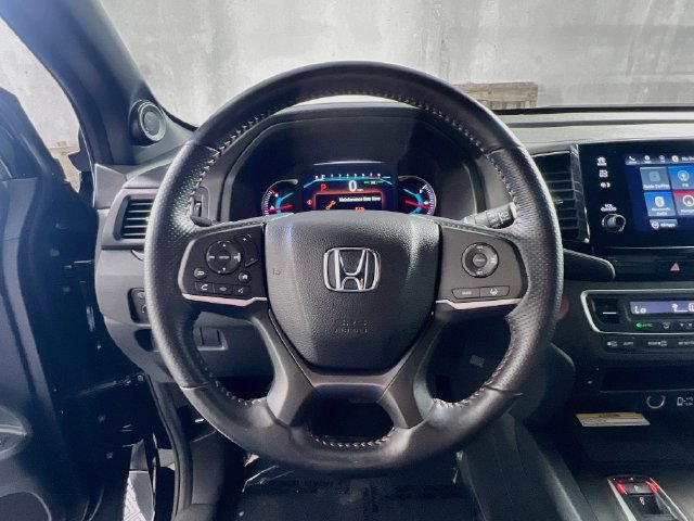 Used 2022 Honda Pilot TrailSport image 16