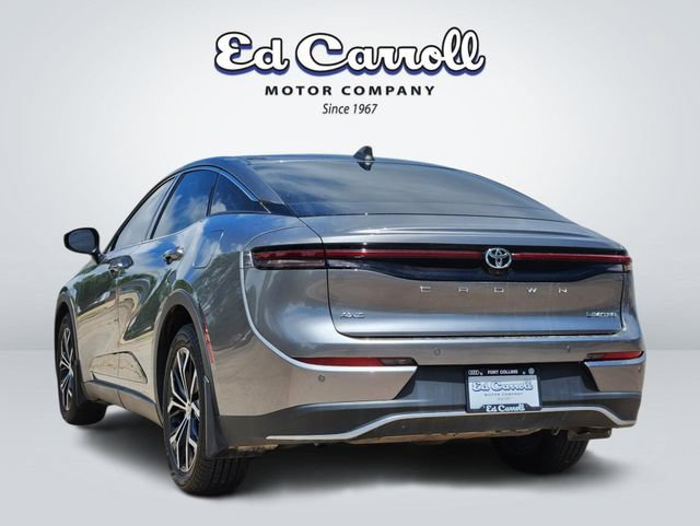 Used 2023 Toyota Crown AWD/4WD image 5