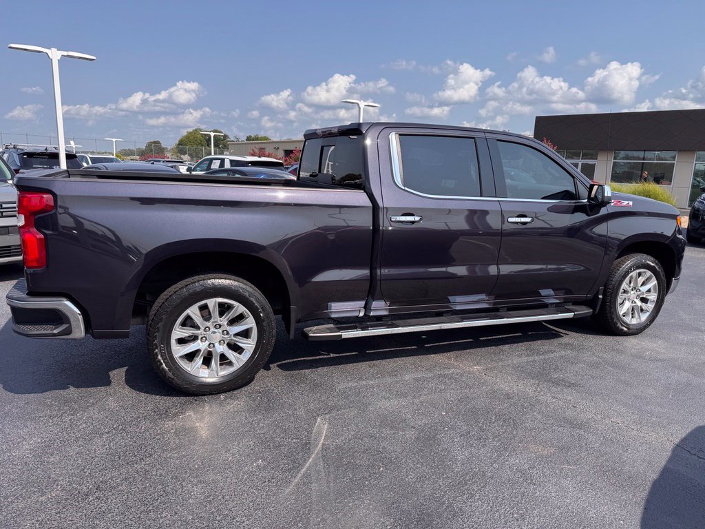 Used 2023 Chevrolet Silverado 1500 LTZ AWD/4WD image 6