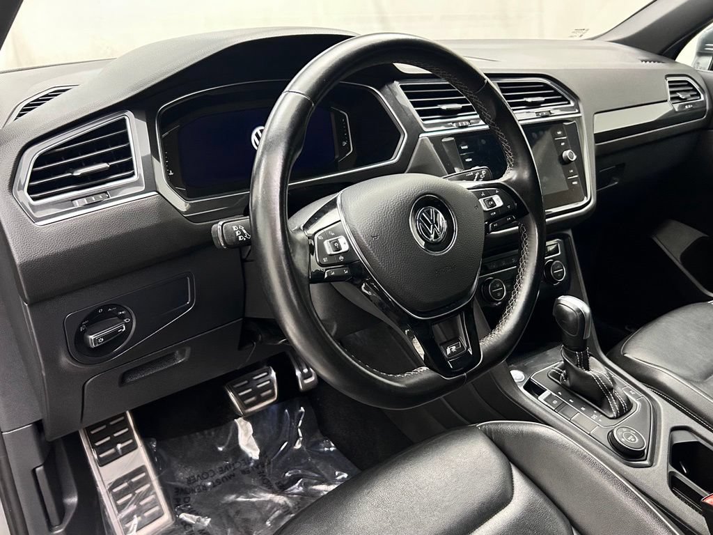 Used 2021 Volkswagen Tiguan SEL Premium R-Line AWD/4WD image 10