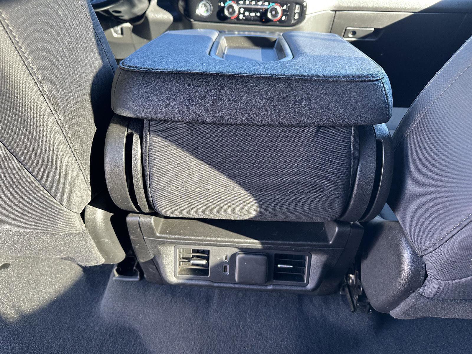 Used 2023 Chevrolet Silverado 1500 LT image 16