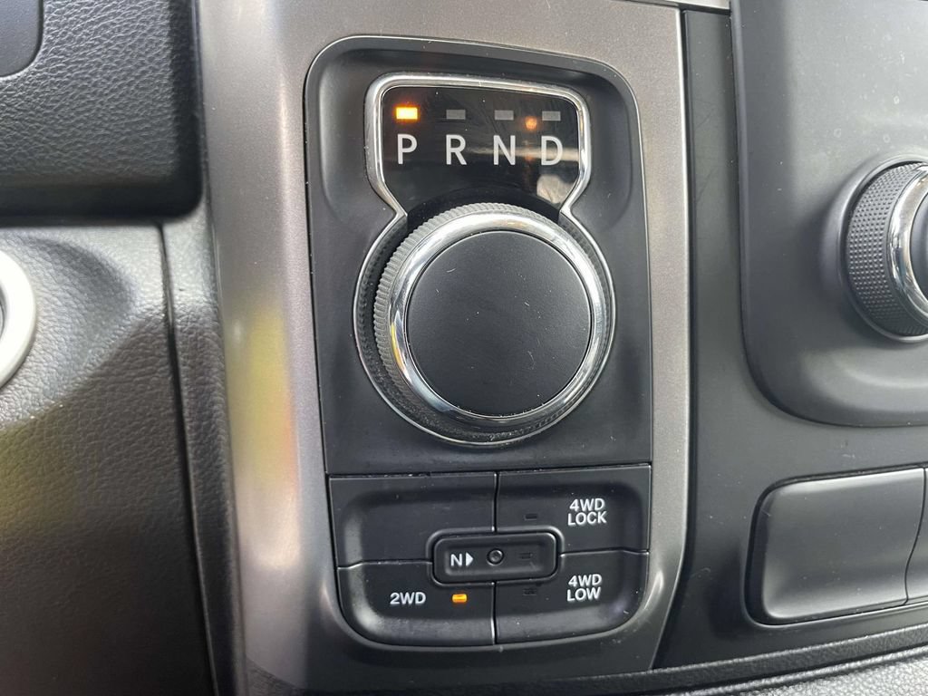Used 2024 RAM 1500 Classic SLT AWD/4WD image 30