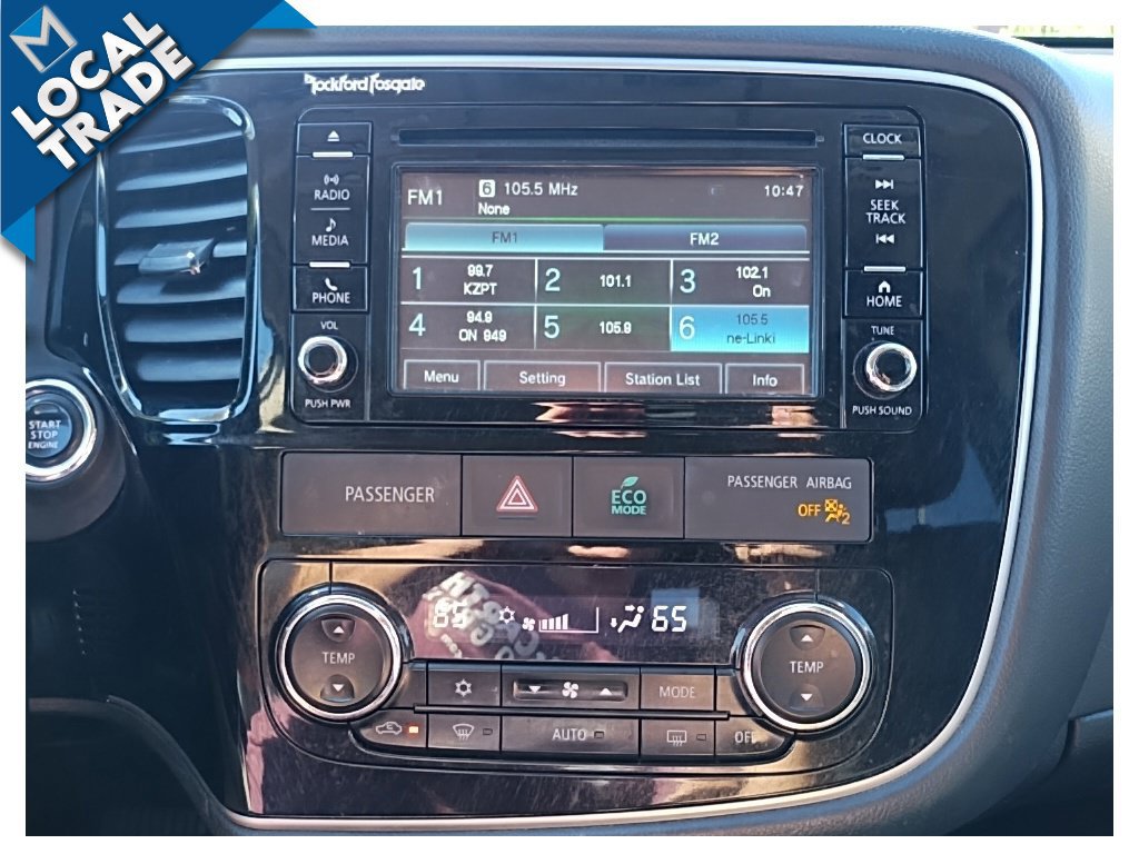 Used 2016 Mitsubishi Outlander SEL AWD/4WD image 25