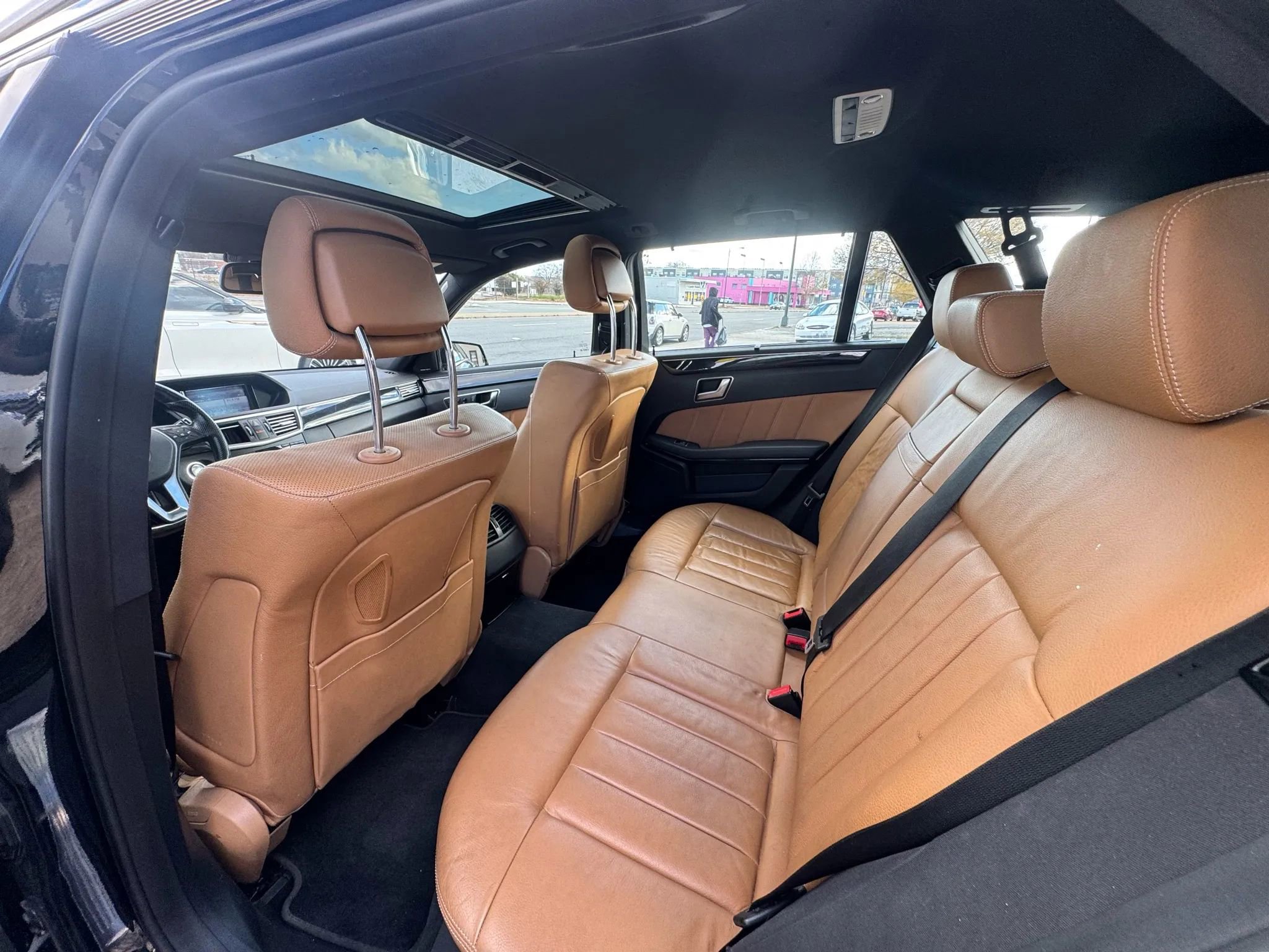 Used 2013 Mercedes-Benz E 350 4MATIC Wagon image 13