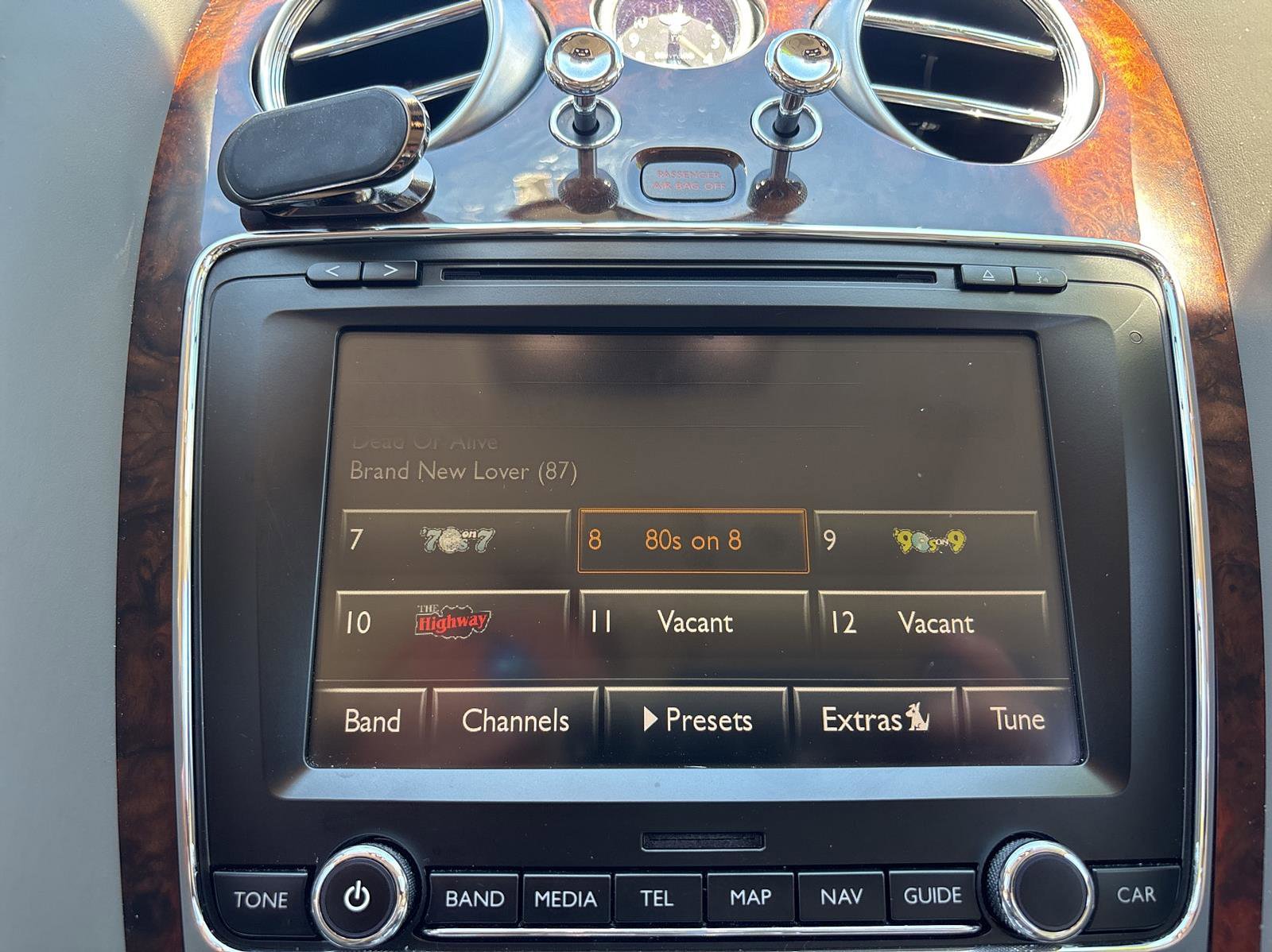 Used 2014 Bentley Flying Spur W12 image 16