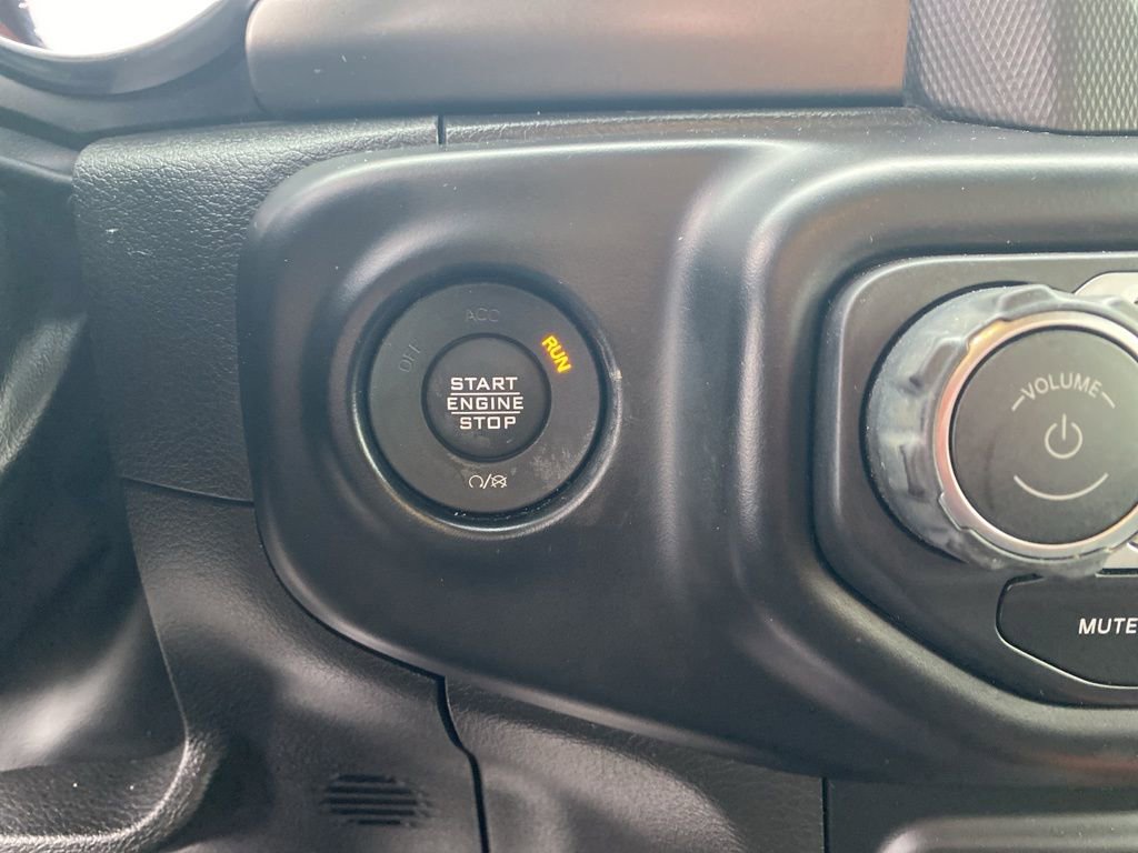 Used 2022 Jeep Wrangler Unlimited Sport image 24