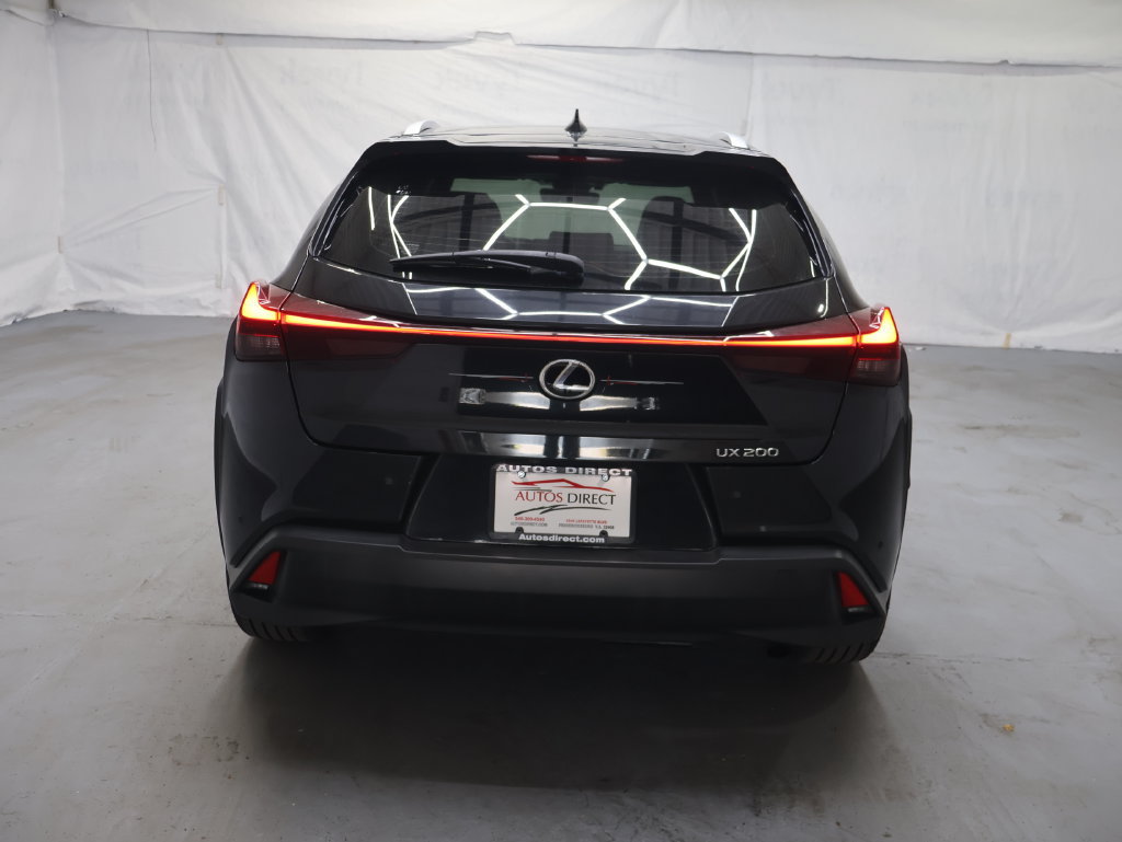 Used 2020 Lexus UX 200 w/ Premium Package FWD image 6