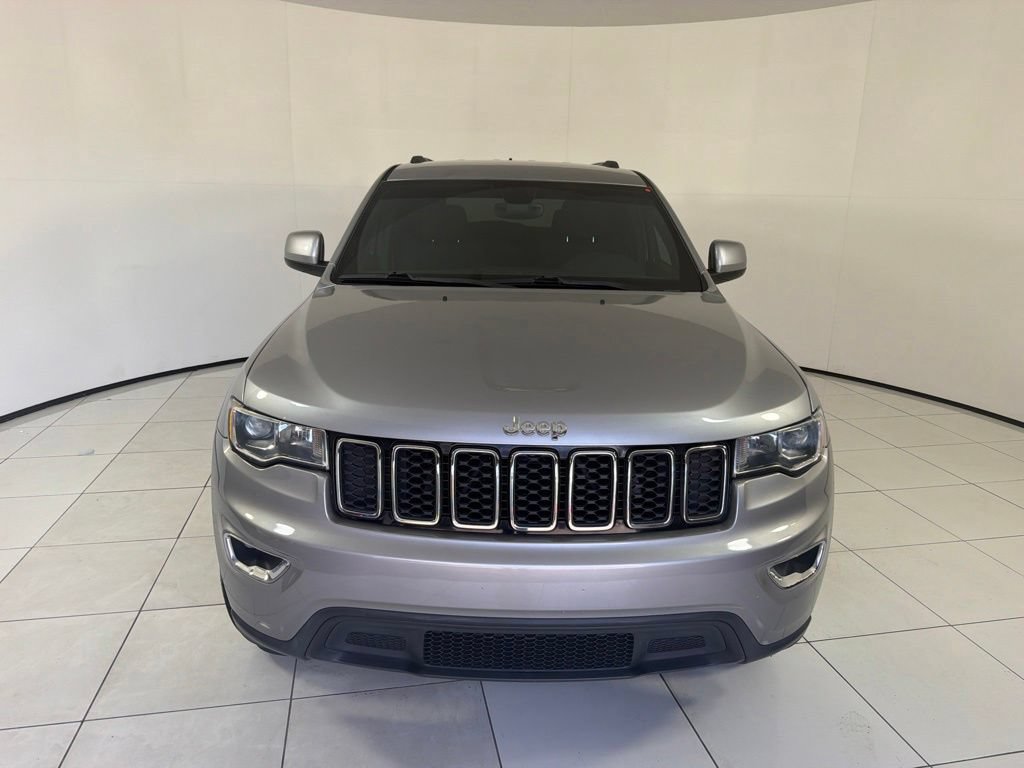 Used 2017 Jeep Grand Cherokee Laredo w/ Quick Order Package 2BE RWD image 2