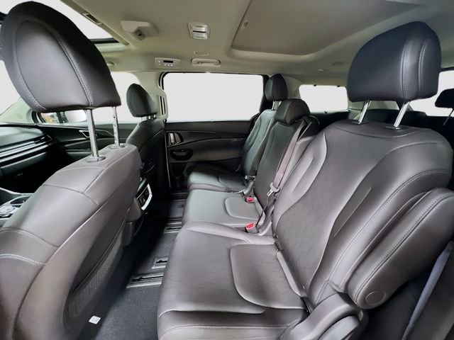 New 2026 Kia Carnival SX image 25