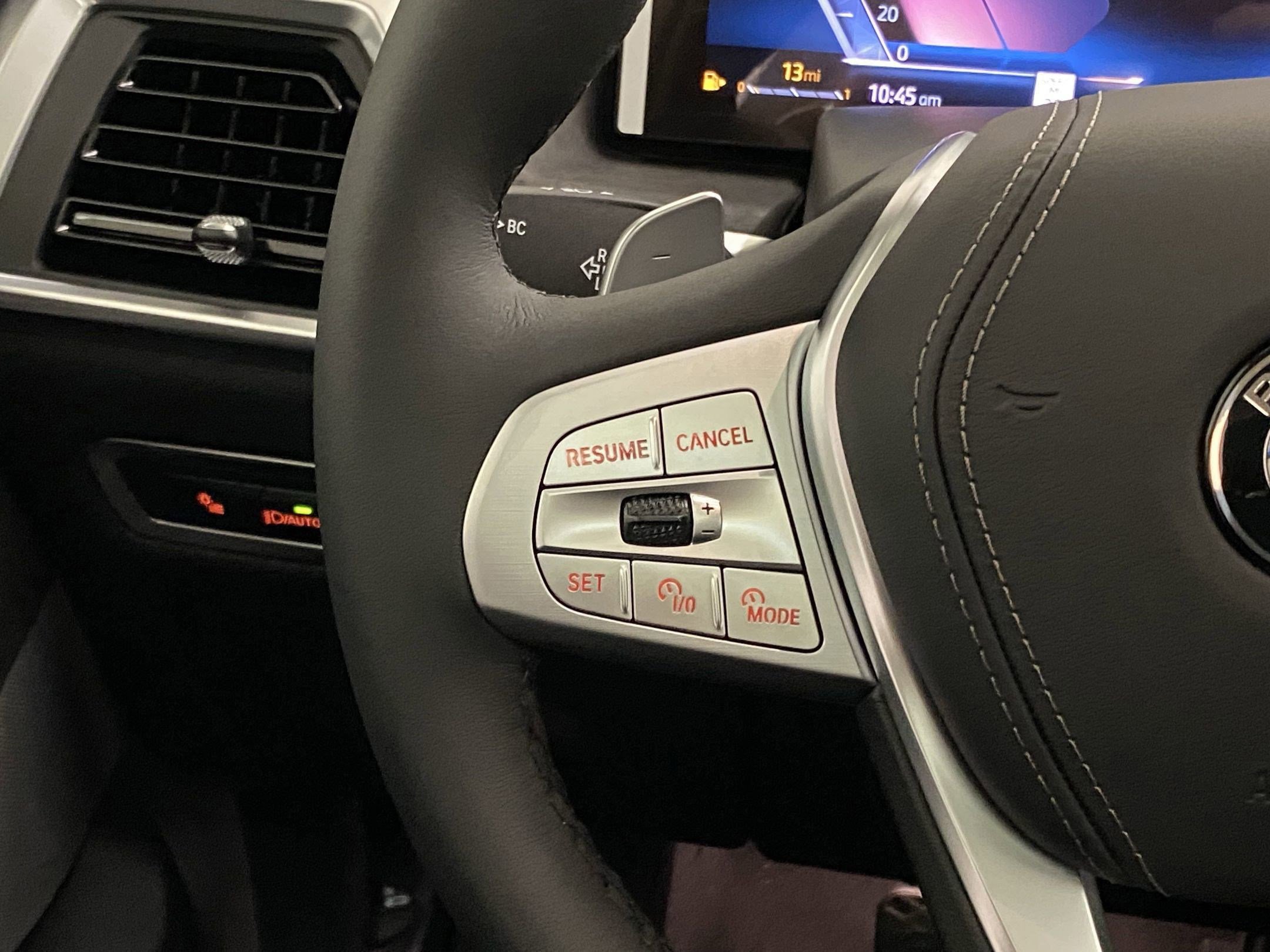 Used 2026 BMW X7 xDrive40i w/ Premium Package image 17