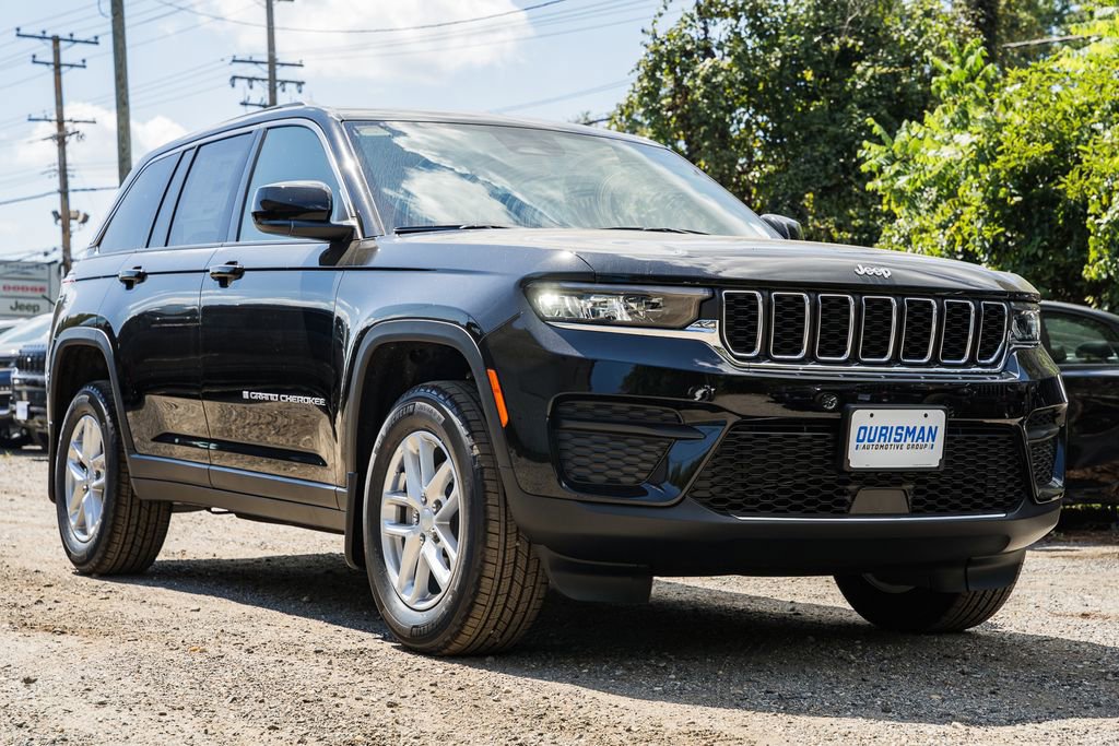 New 2025 Jeep Grand Cherokee Laredo X w/ Luxury Tech Group I image 1
