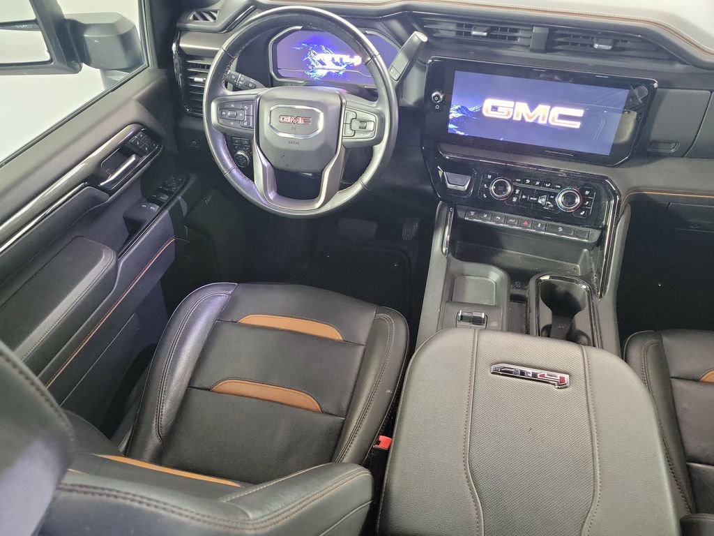 Used 2024 GMC Sierra 2500 AT4 w/ AT4 Premium Plus Package AWD/4WD image 15