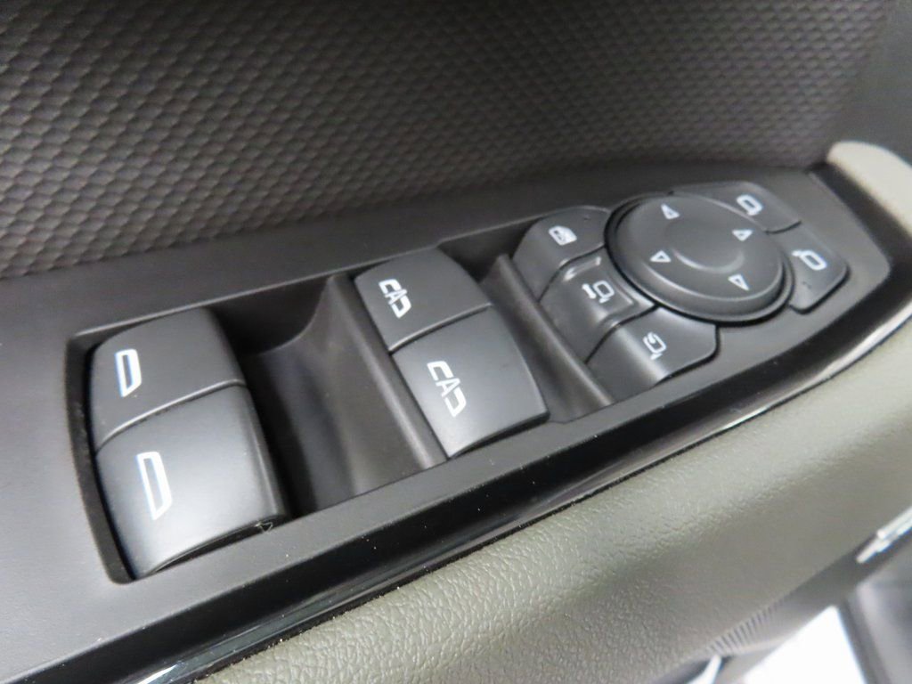 Used 2025 Chevrolet Silverado 2500 ZR2 w/ Technology Package image 82