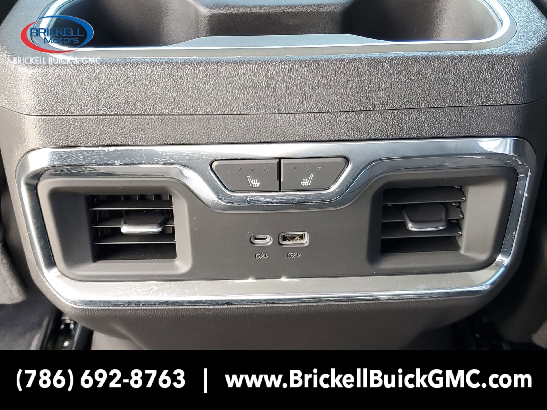 New 2025 GMC Sierra 1500 SLT w/ SLT Convenience Package image 12