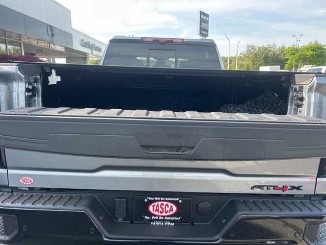 New 2026 GMC Sierra 2500 AT4X w/ LPO, Black Badging Package AWD/4WD image 17