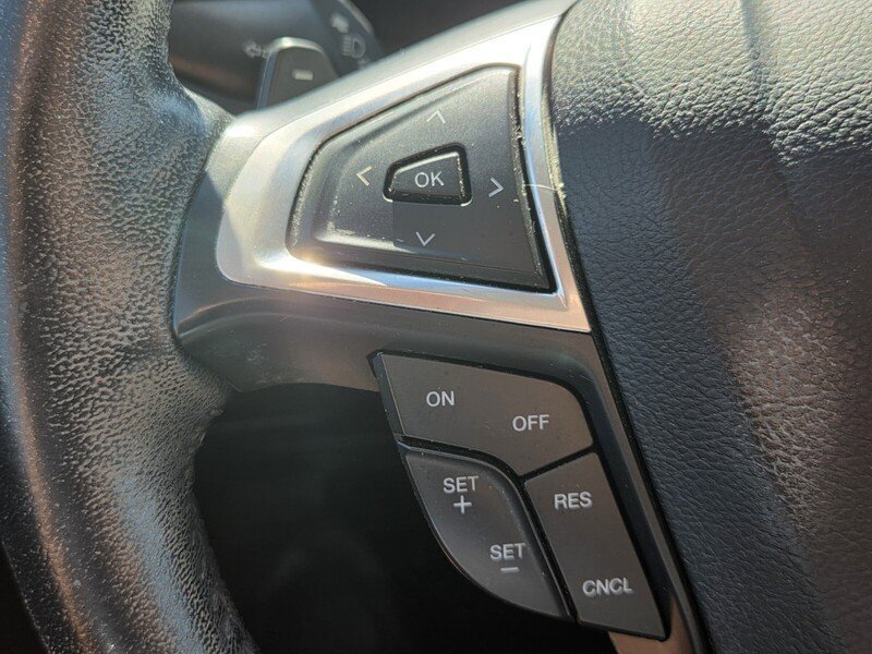 Used 2016 Ford Edge SEL w/ Equipment Group 201A AWD/4WD image 29