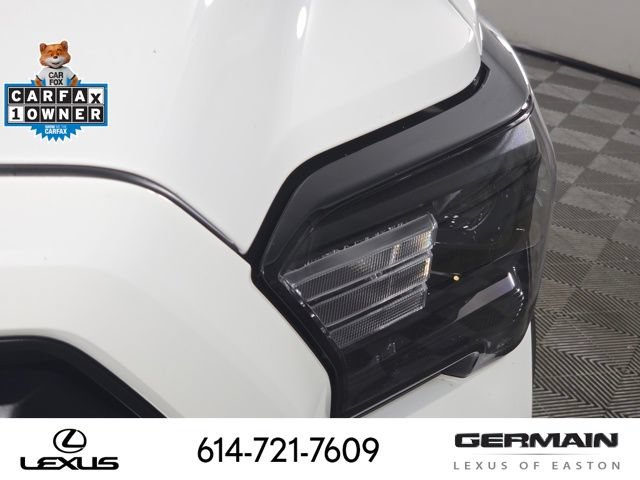 Used 2025 Toyota 4Runner SR5 AWD/4WD image 16