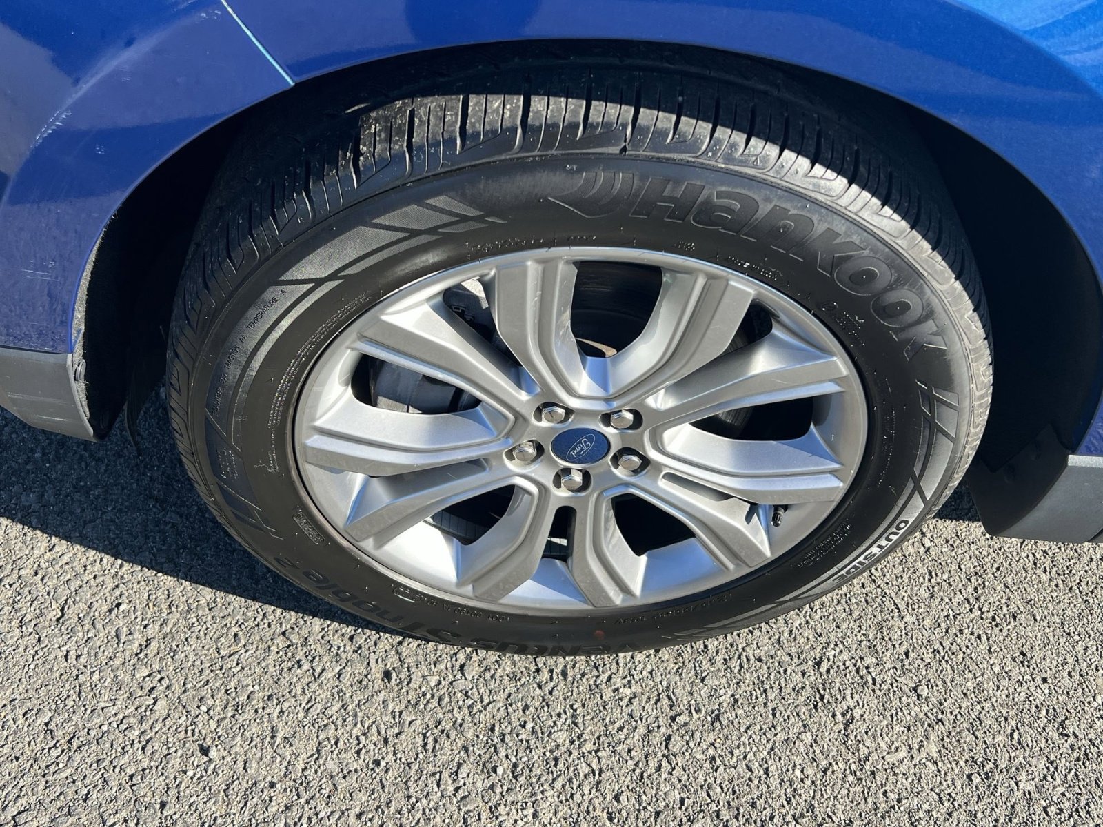 Certified 2022 Ford Edge Titanium image 12