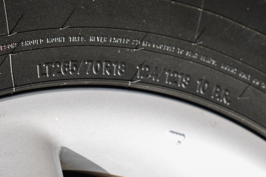 Used 2013 Nissan Titan SV w/ SV Value Truck Pkg image 39