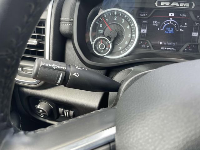 Used 2024 RAM 2500 Laramie image 37