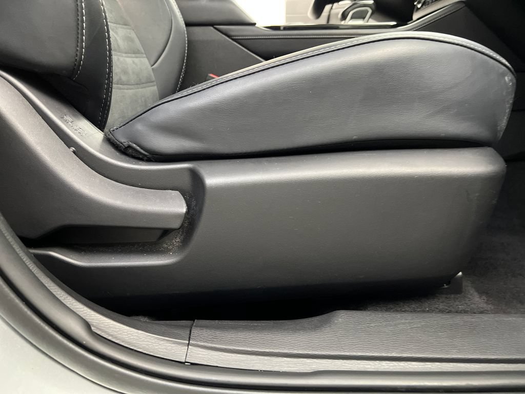 Used 2025 Mitsubishi Outlander SE FWD image 30