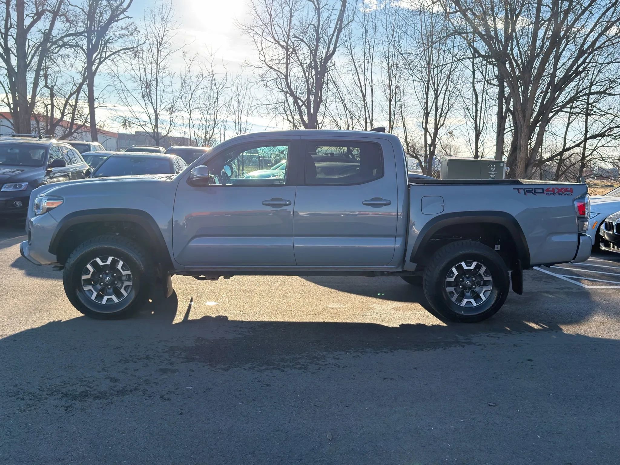Used 2021 Toyota Tacoma TRD Off-Road image 8