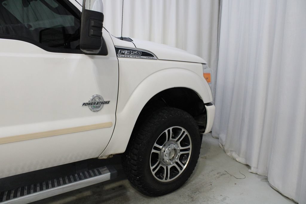 Used 2016 Ford F350 Platinum w/ Platinum Package AWD/4WD image 25