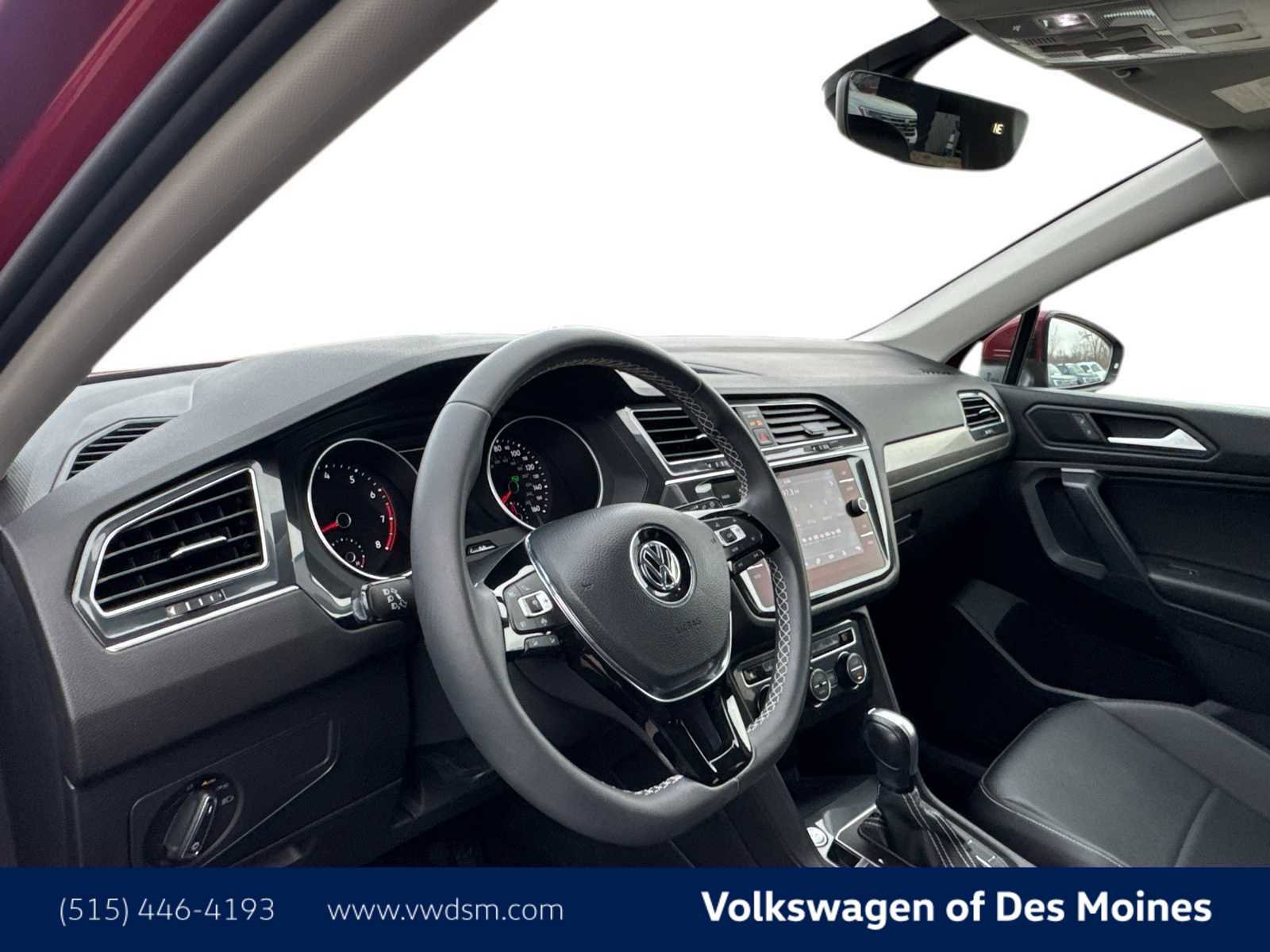 Used 2021 Volkswagen Tiguan SE w/ Panoramic Sunroof Package video 2