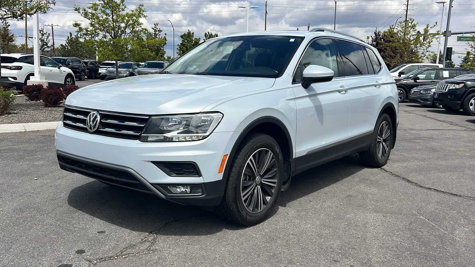 Used 2018 Volkswagen Tiguan SEL