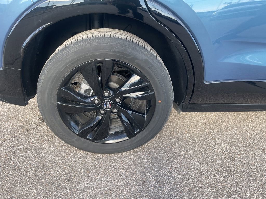 Certified 2024 Buick Encore GX Sport Touring image 9