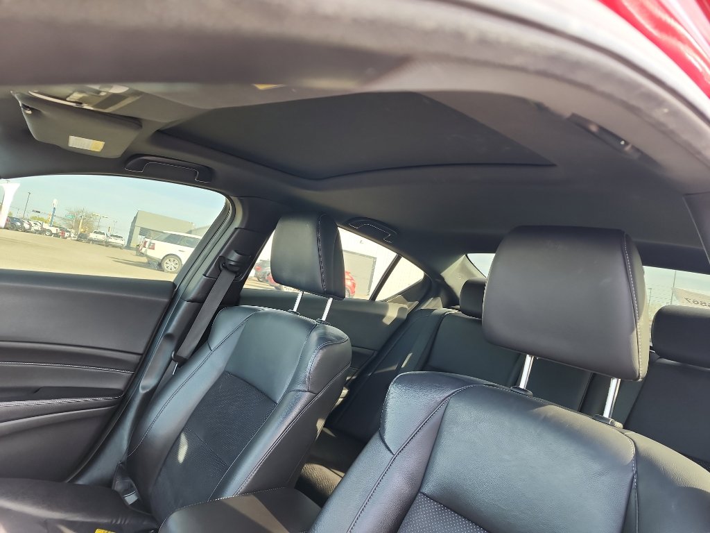 Used 2017 Acura ILX w/ Premium & A-SPEC Package image 15